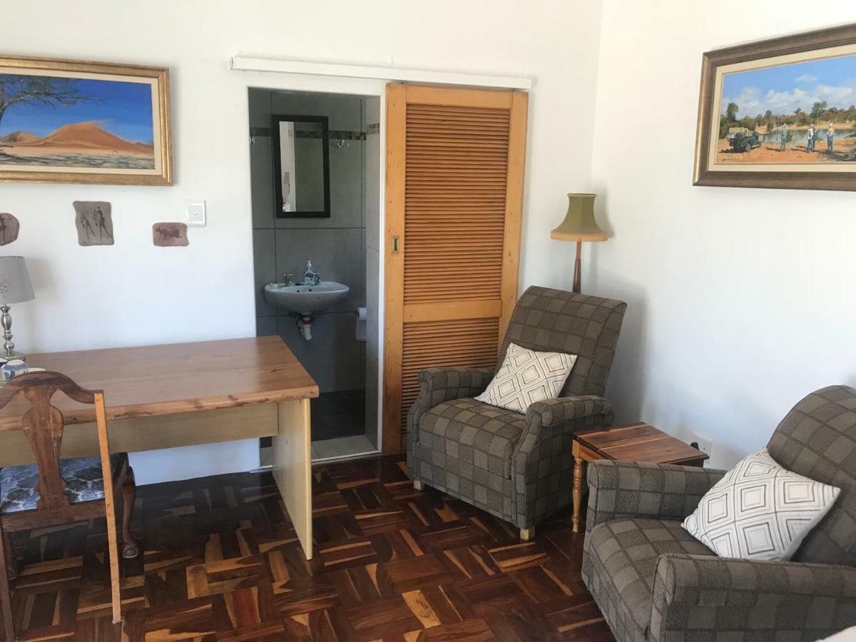 Towerzicht Guest House Ladismith Exterior photo