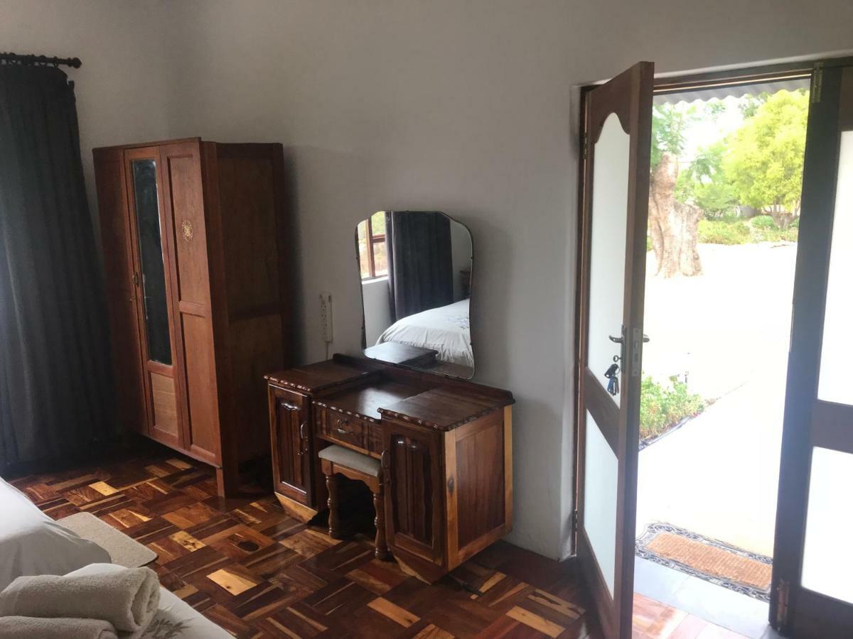 Towerzicht Guest House Ladismith Exterior photo